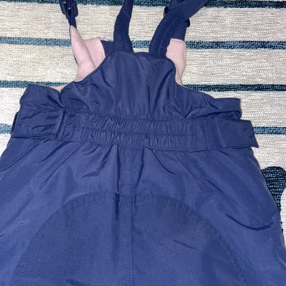 Amazon Essentials 2t snow pants with bib - Picture 6 of 6